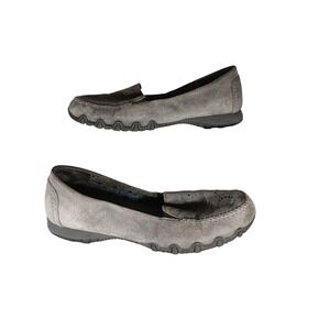 Skechers Women's Gray Suede Slip On Loafers Perforated Comfort‎ Fit Size 9.5